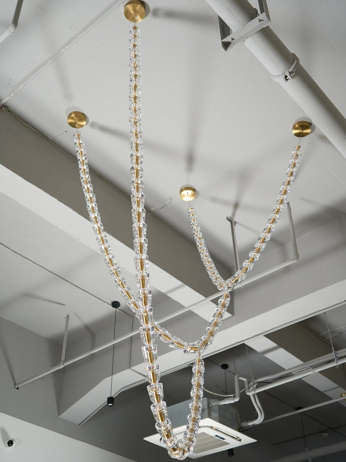 Myrenwyn Acrylic Chandelier-Moonnatur