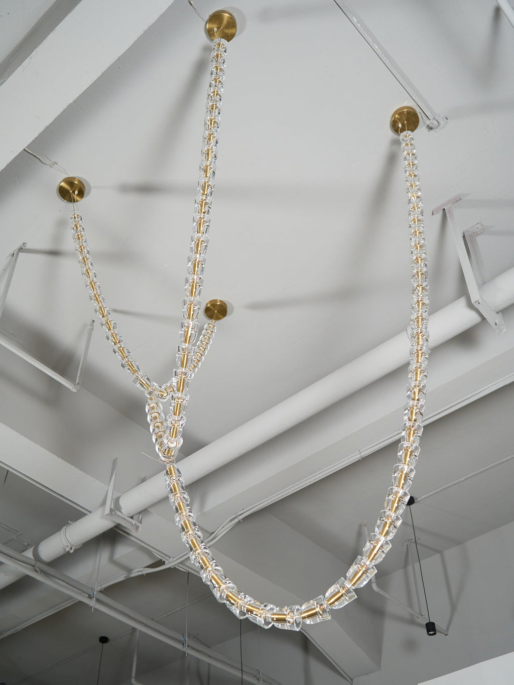 Myrenwyn Acrylic Chandelier-Moonnatur