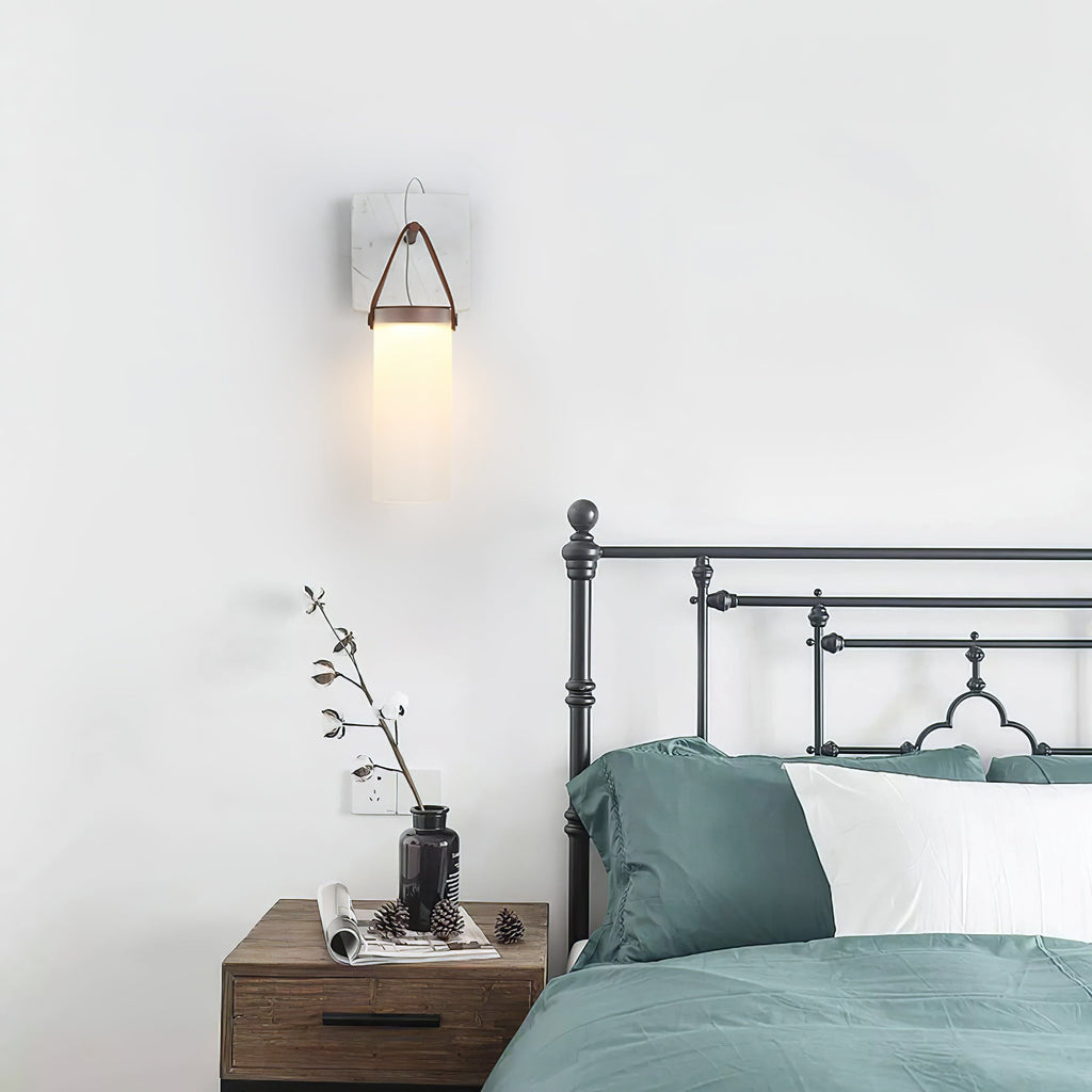 Berelwren Alabaster Wall Light-Moonnatur