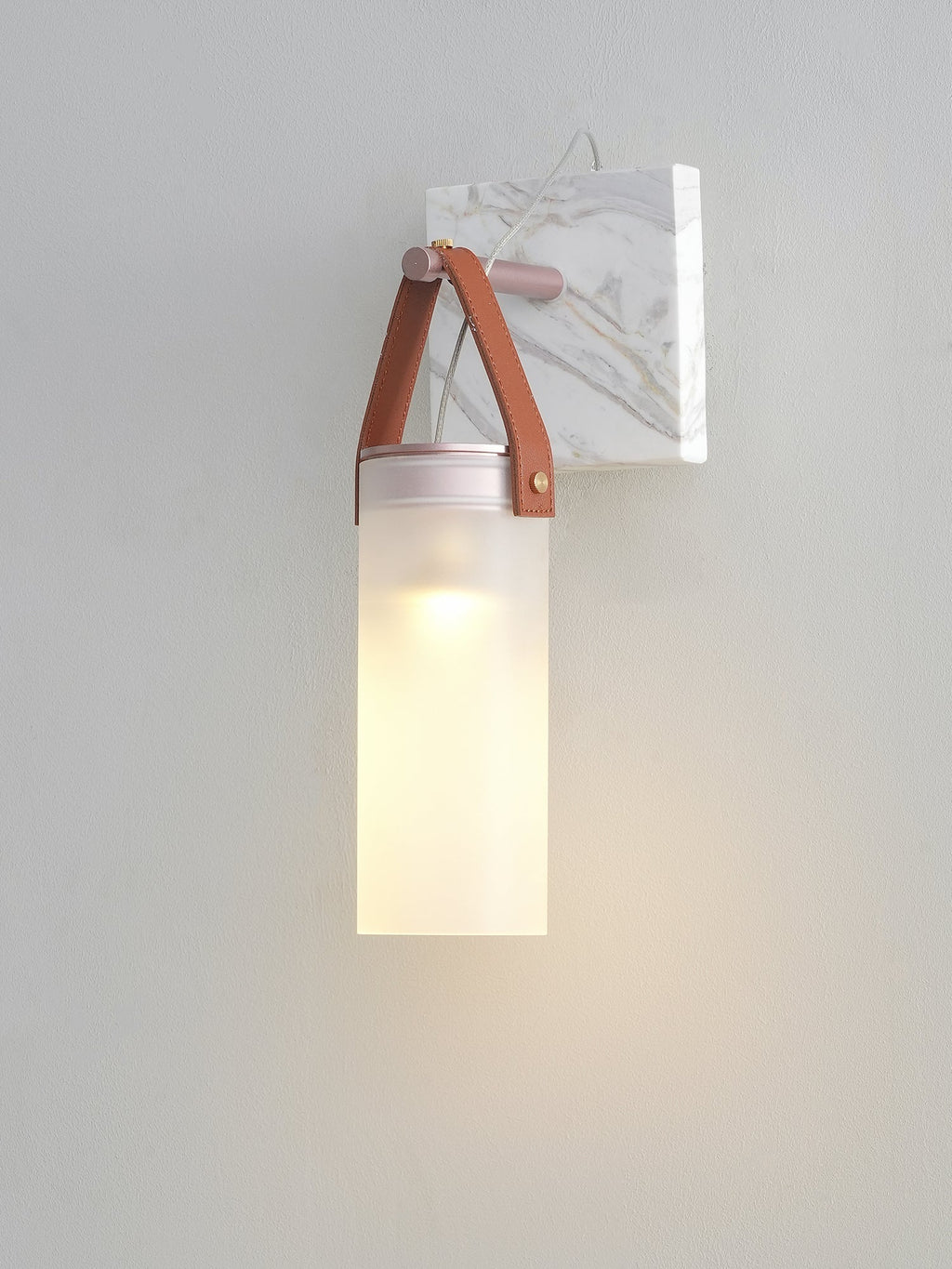 Berelwren Alabaster Wall Light-Moonnatur
