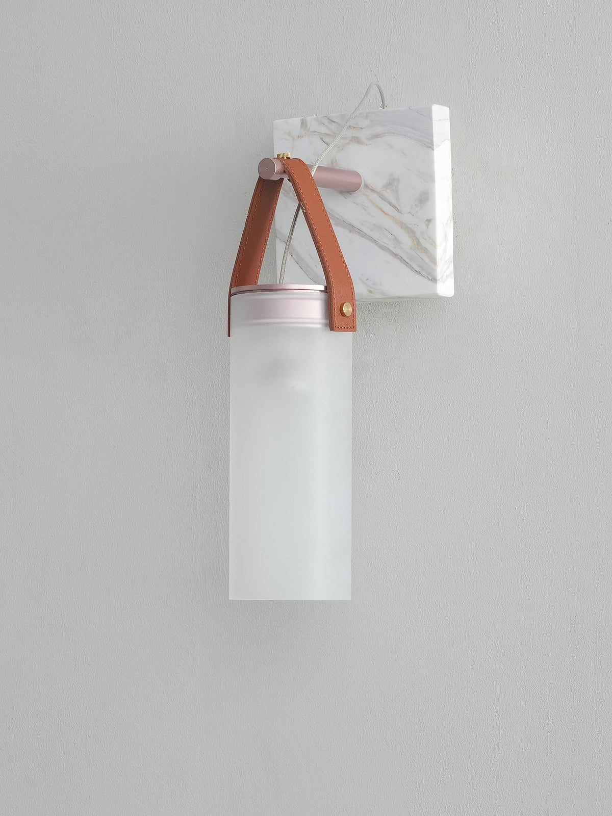 Berelwren Alabaster Wall Light-Moonnatur