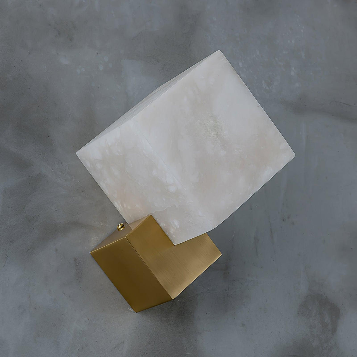 Elsenonna Alabaster Wall Light-Moonnatur