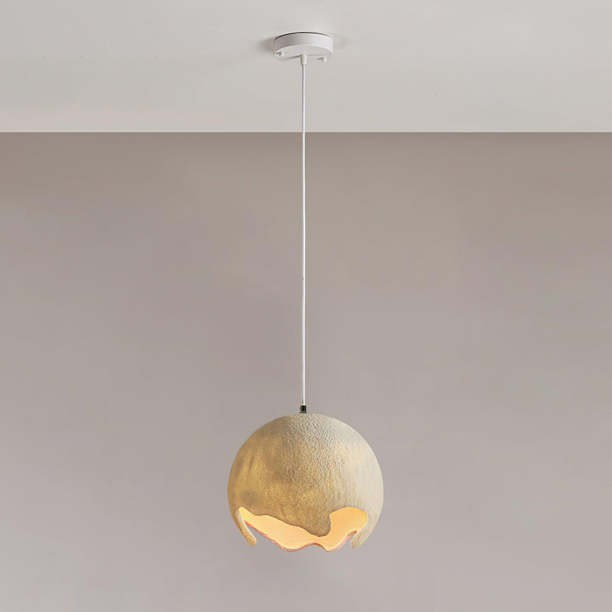 Jarenina Resin Pendant Light-Moonnatur