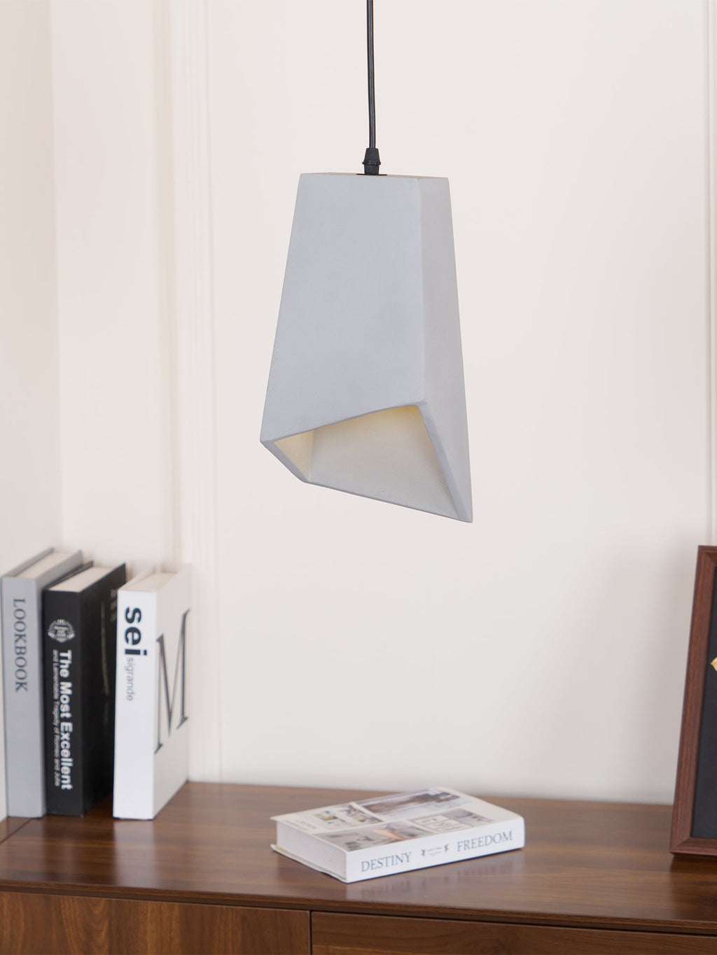 Kardenaria Cement Pendant Light-Moonnatur