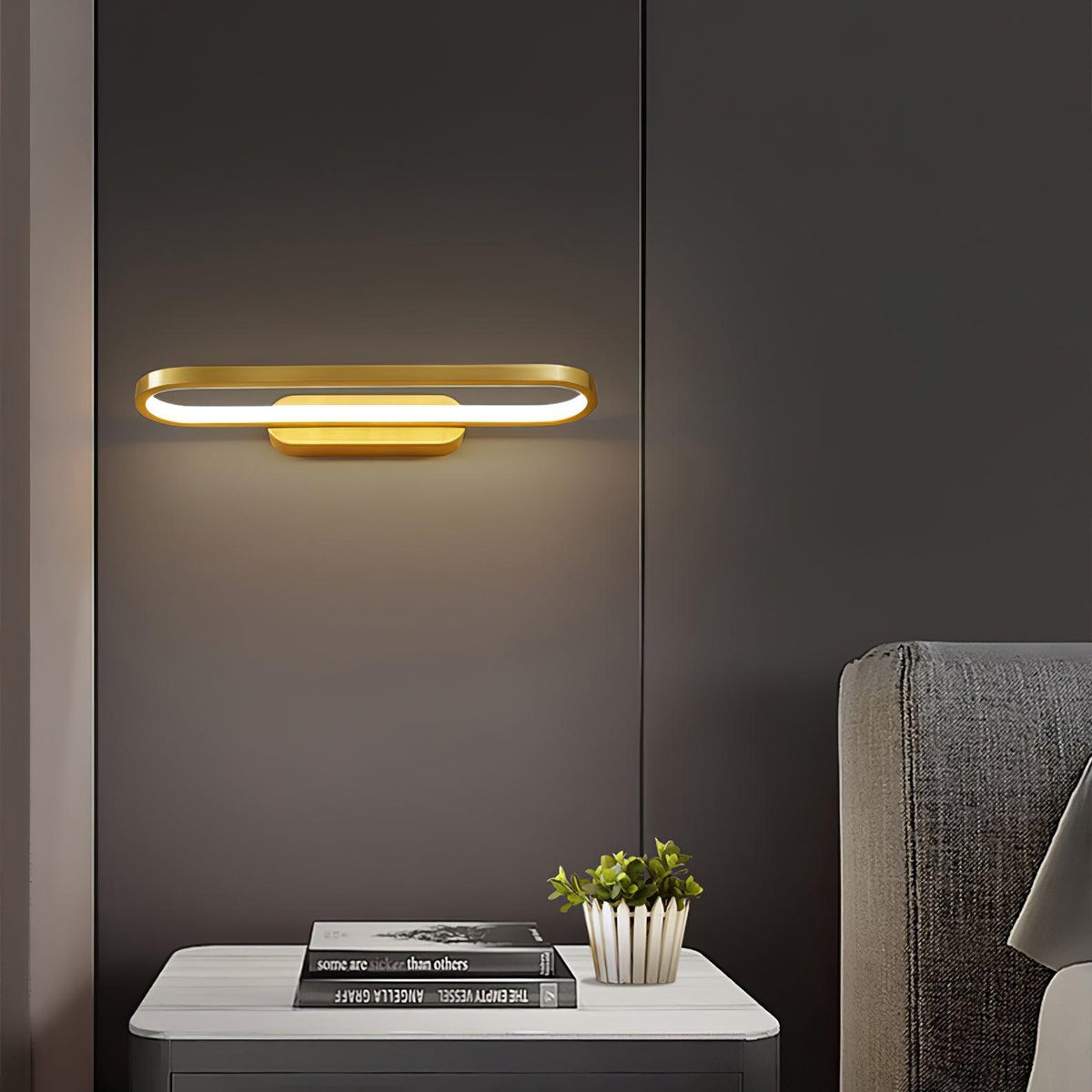 Aldricora Brass Wall Light-Moonnatur