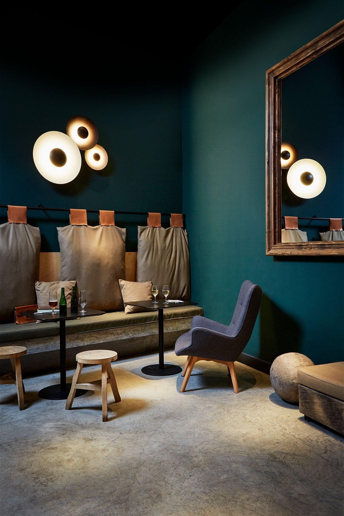 Lorielle Metal Wall Light-Moonnatur