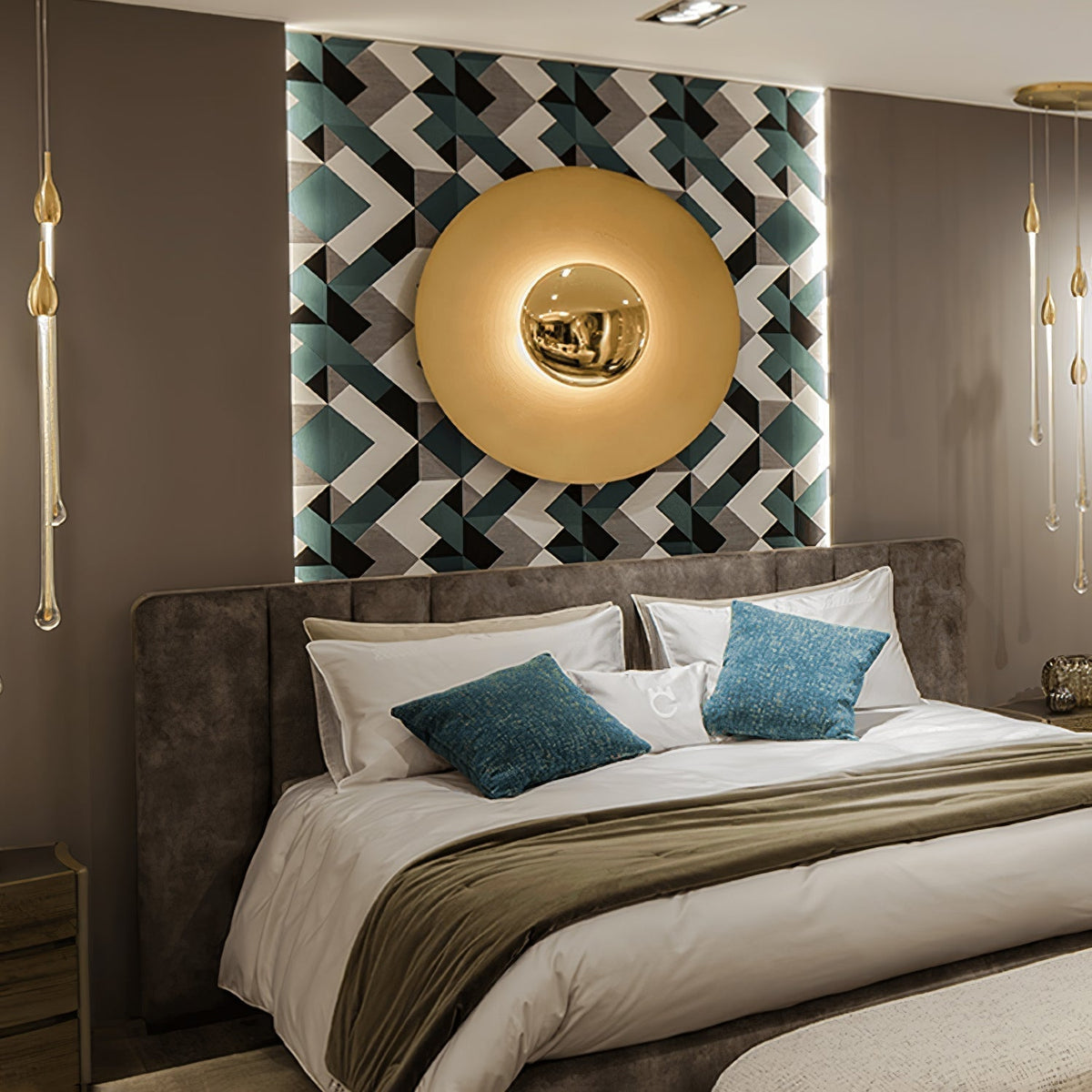 Lorielle Metal Wall Light-Moonnatur