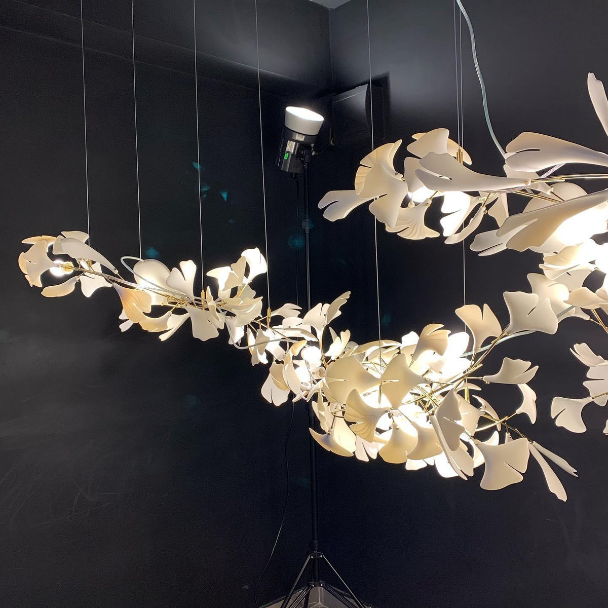 Olyvera Ceramic Chandelier-Moonnatur