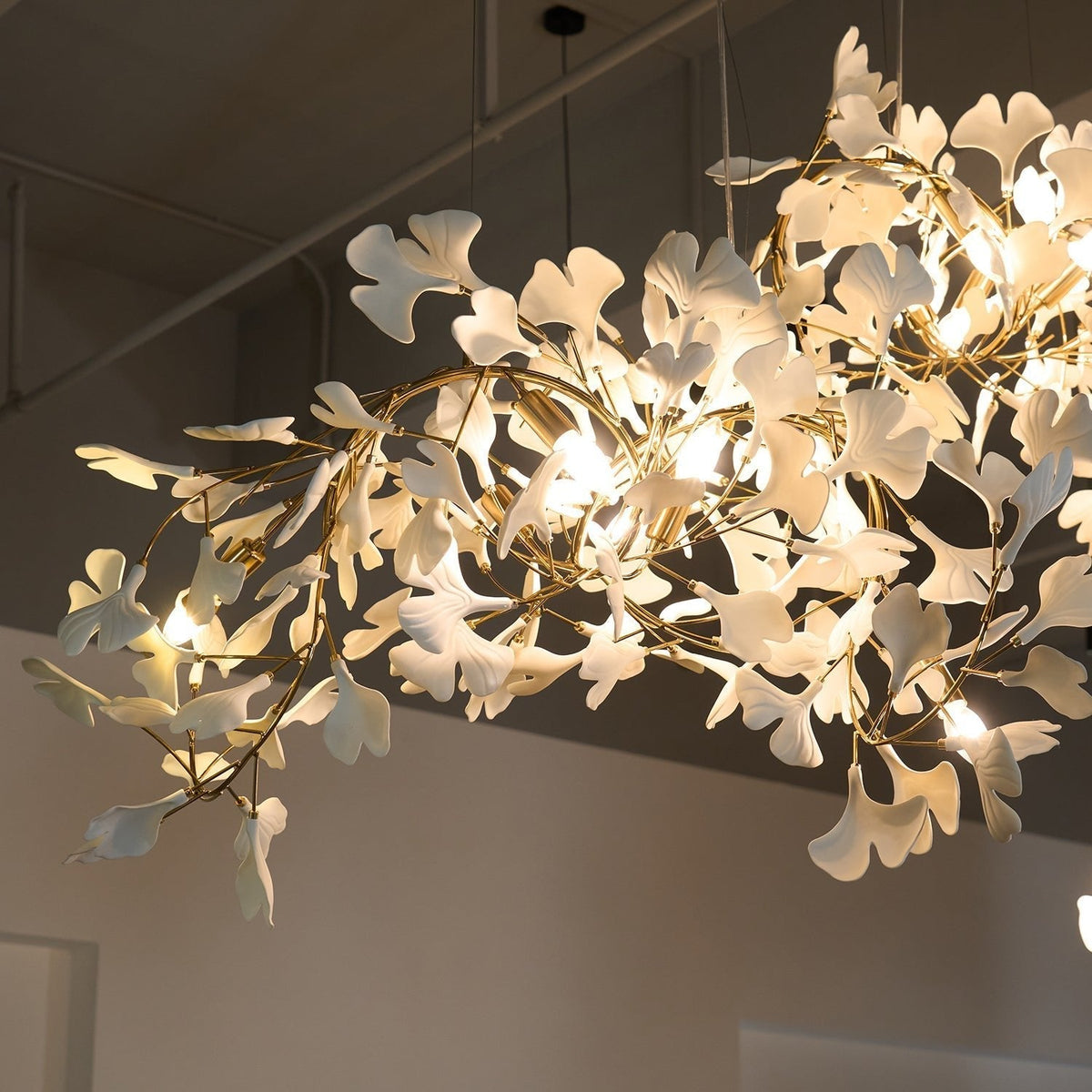 Gresalia Ceramic Chandelier-Moonnatur