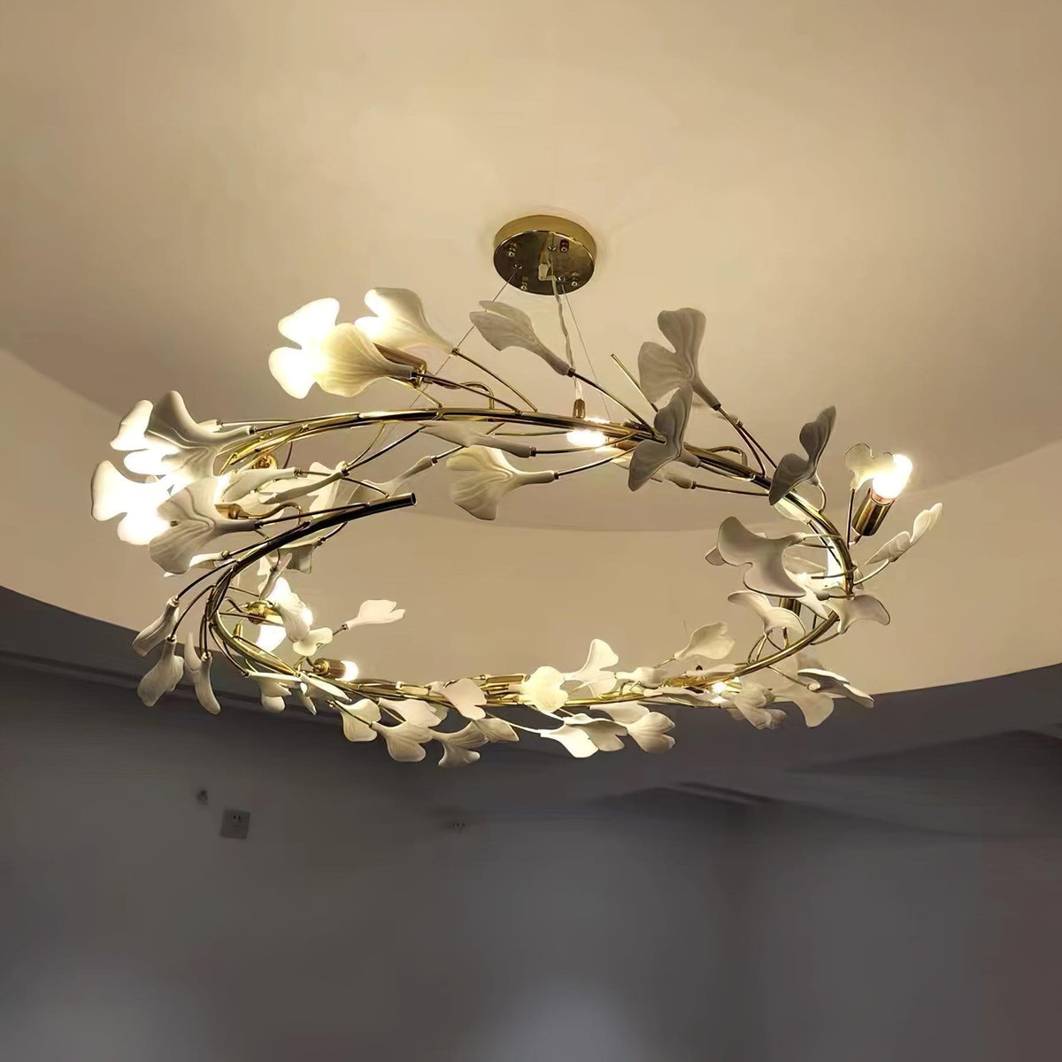 Egloria Ceramic Chandelier-Moonnatur