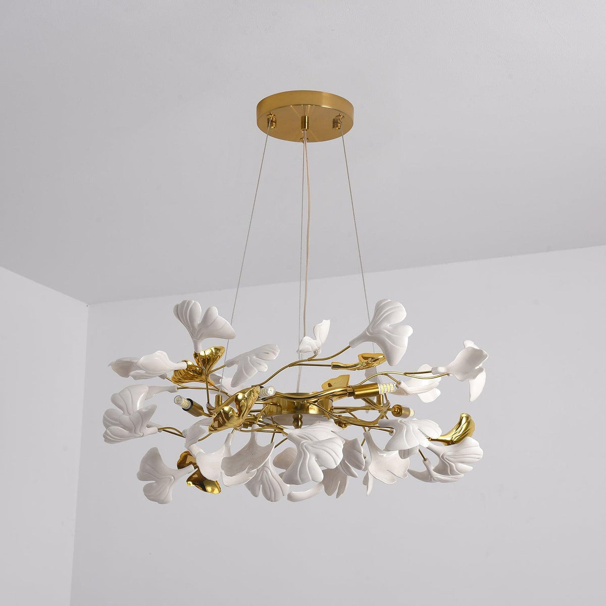 Calenaria Ceramic Chandelier-Moonnatur
