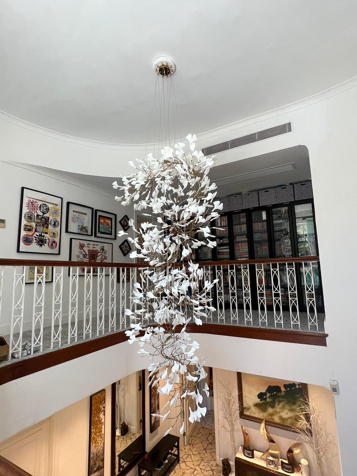 Koralisse Ceramic Chandelier-Moonnatur