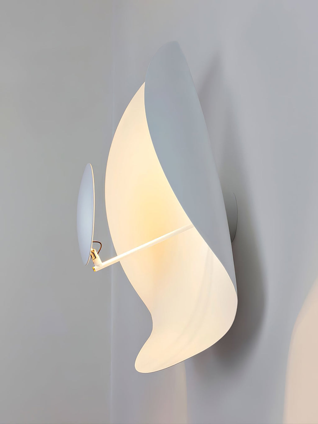 Meldora Steel Ceiling Lamp-Moonnatur