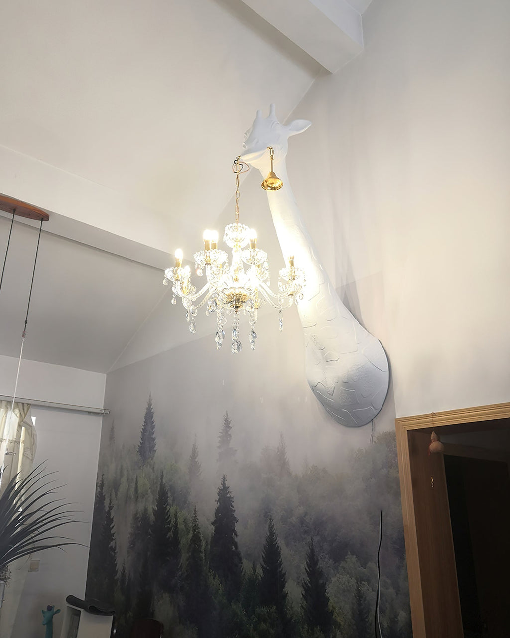 Jorreniel Crystal Wall Light-Moonnatur