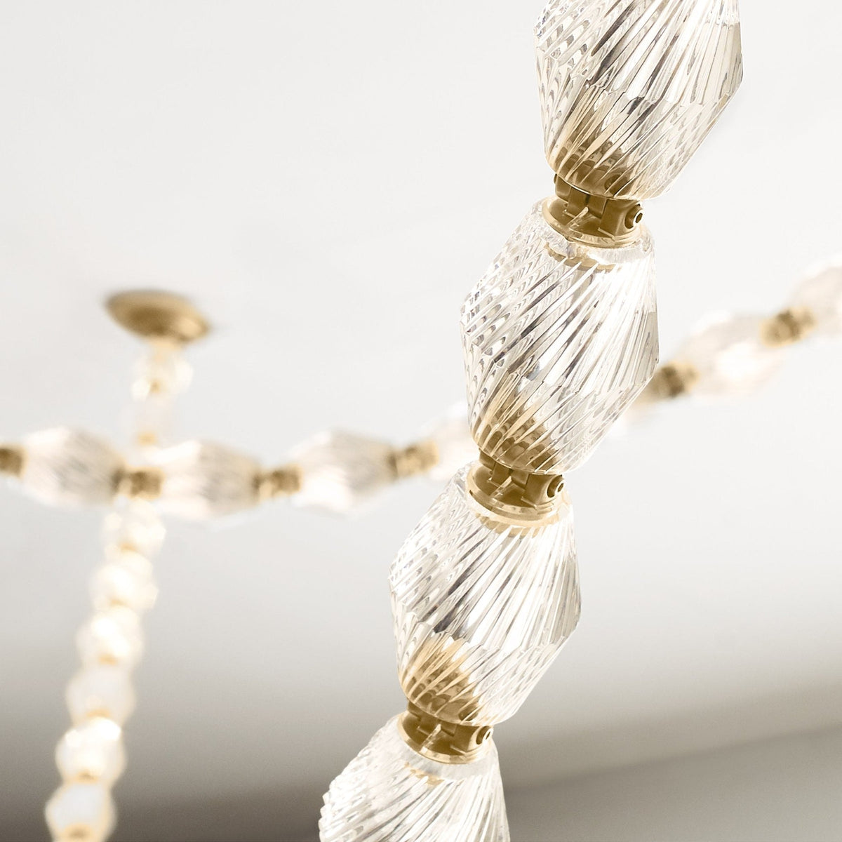 Ivrenenora Glass Chandelier-Moonnatur