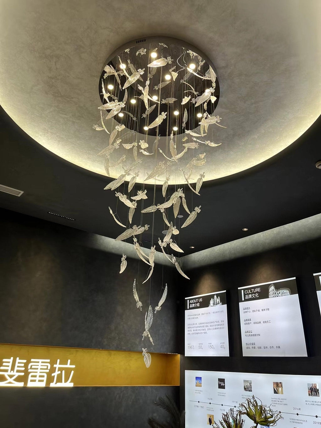 Vardenelle Glass Chandelier-Moonnatur