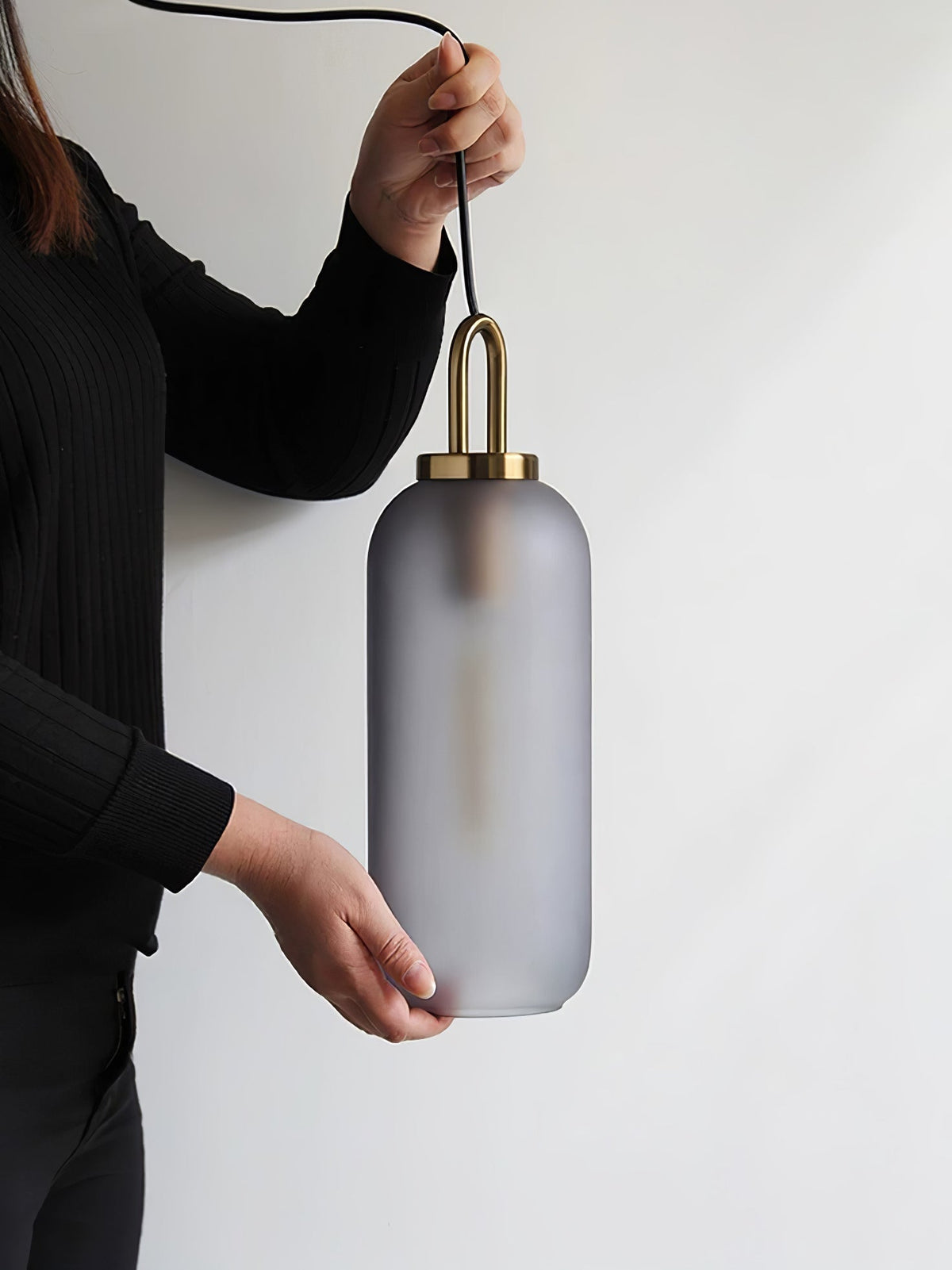 Lyrenina Glass Pendant Light-Moonnatur