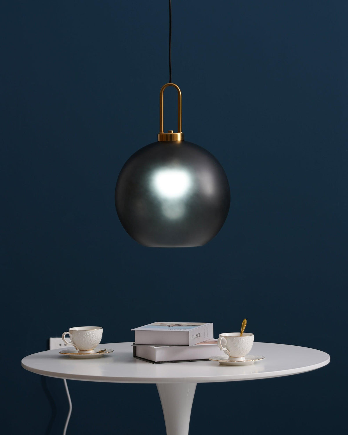 Lyrenina Glass Pendant Light-Moonnatur