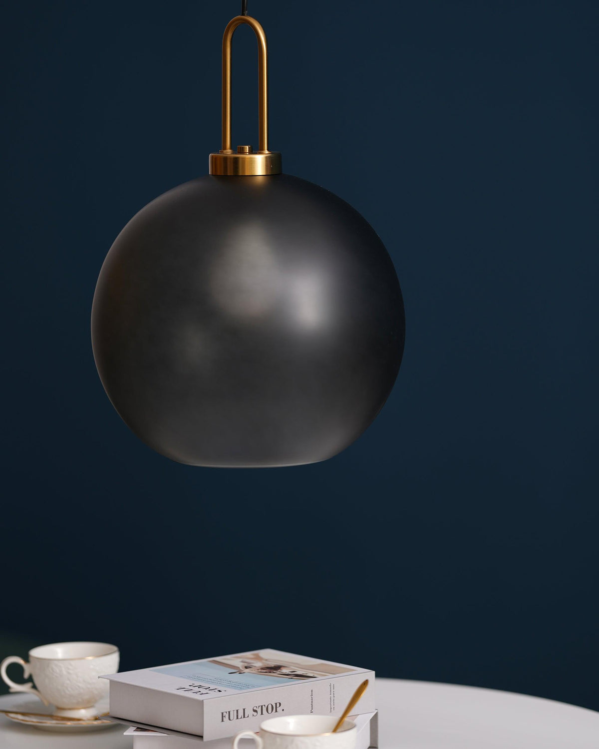 Lyrenina Glass Pendant Light-Moonnatur