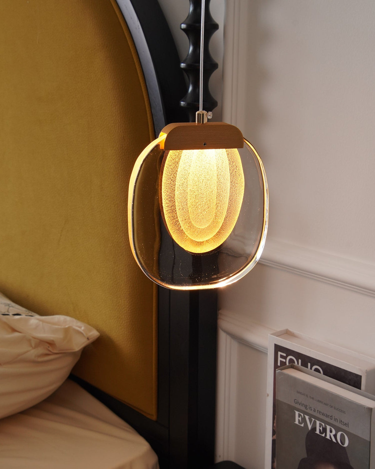 Keldelbrook Glass Pendant Light-Moonnatur