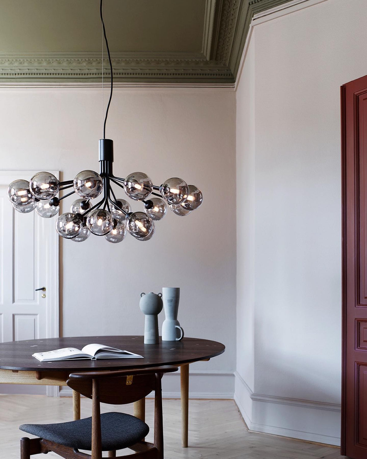 Ivorette Glass Chandelier-Moonnatur