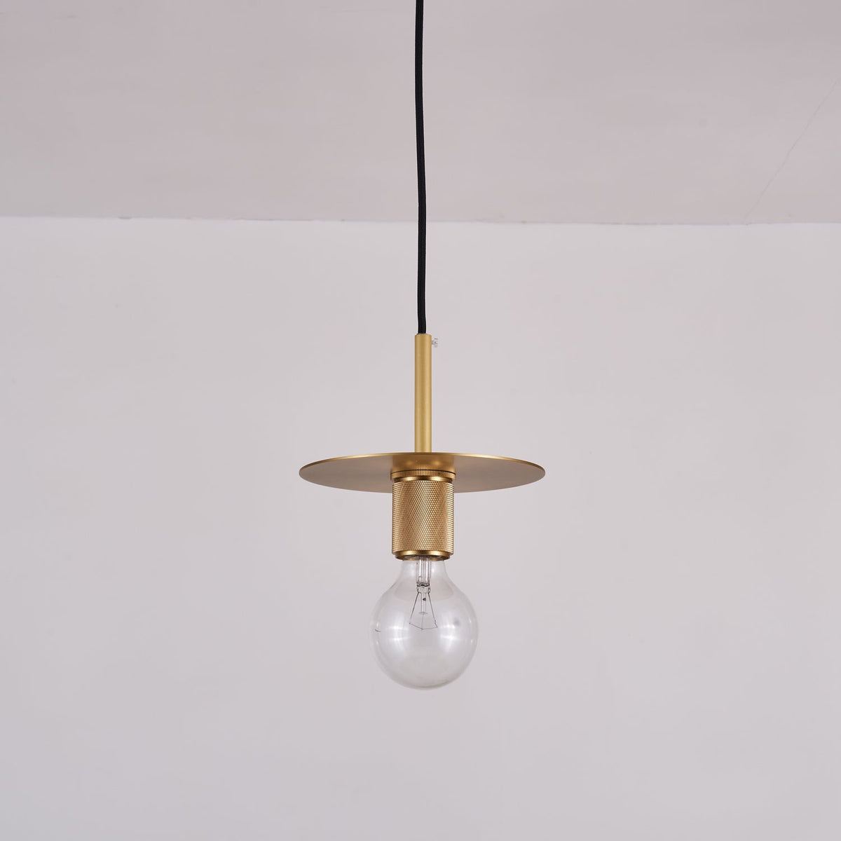 Oakenwyn Brass Pendant Light-Moonnatur