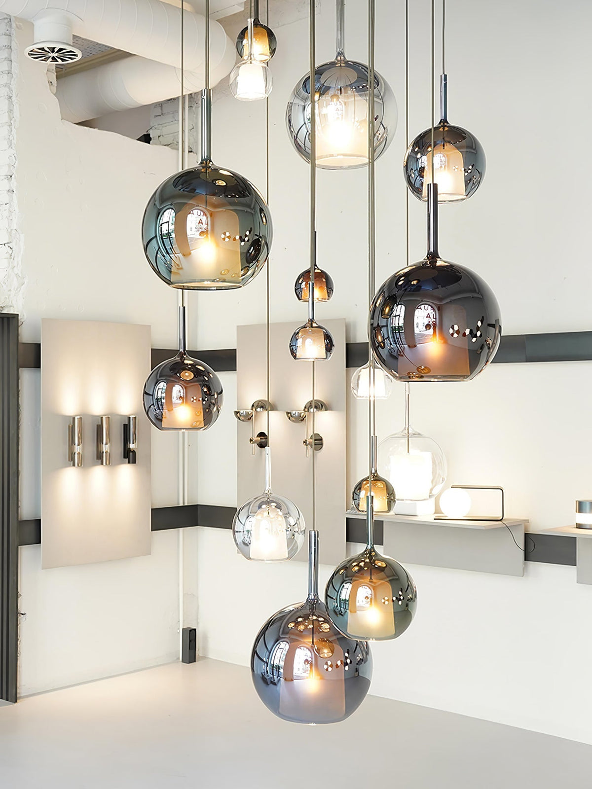 Xivelle Glass Pendant Lamp-Moonnatur