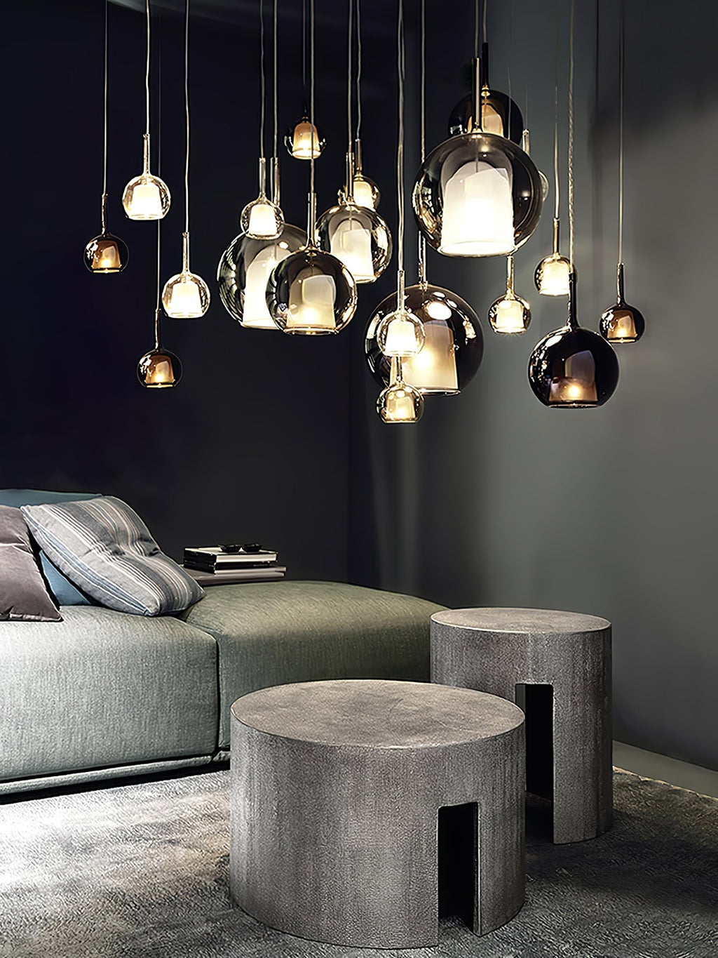 Xivelle Glass Pendant Lamp-Moonnatur