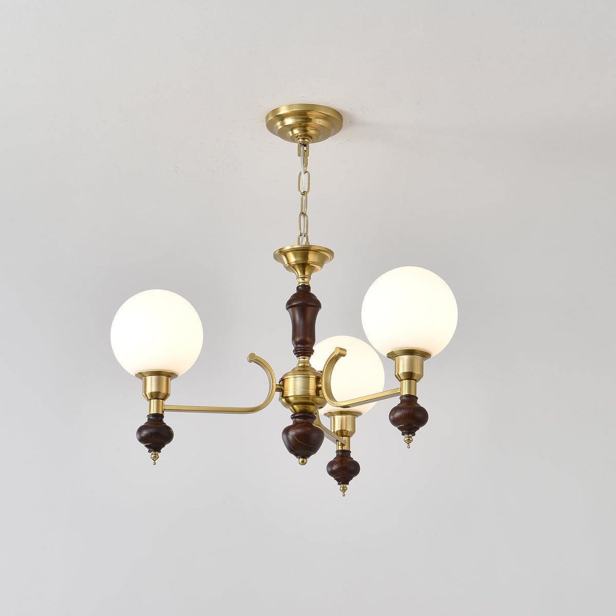 Norrenwyn Glass Chandelier-Moonnatur