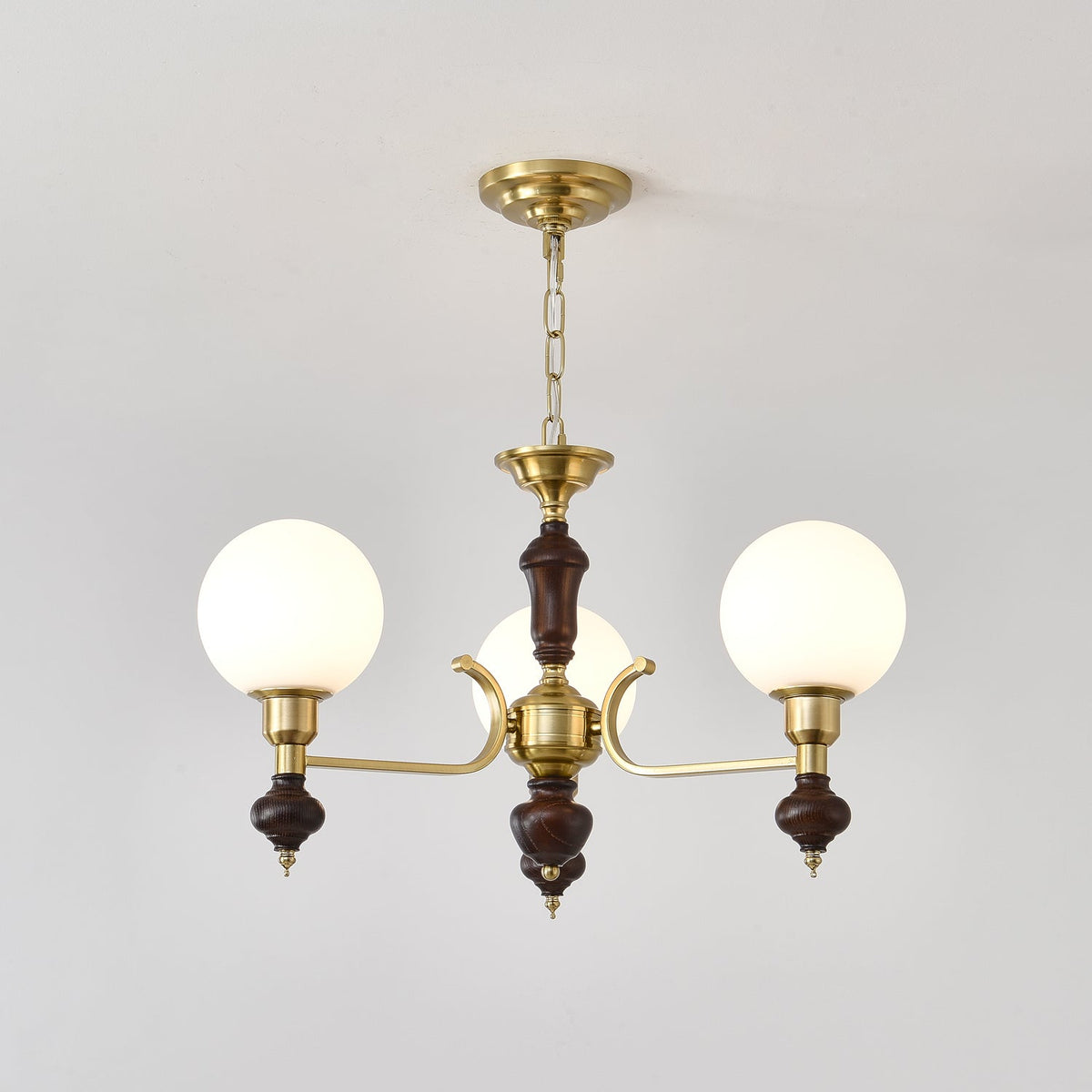 Norrenwyn Glass Chandelier-Moonnatur