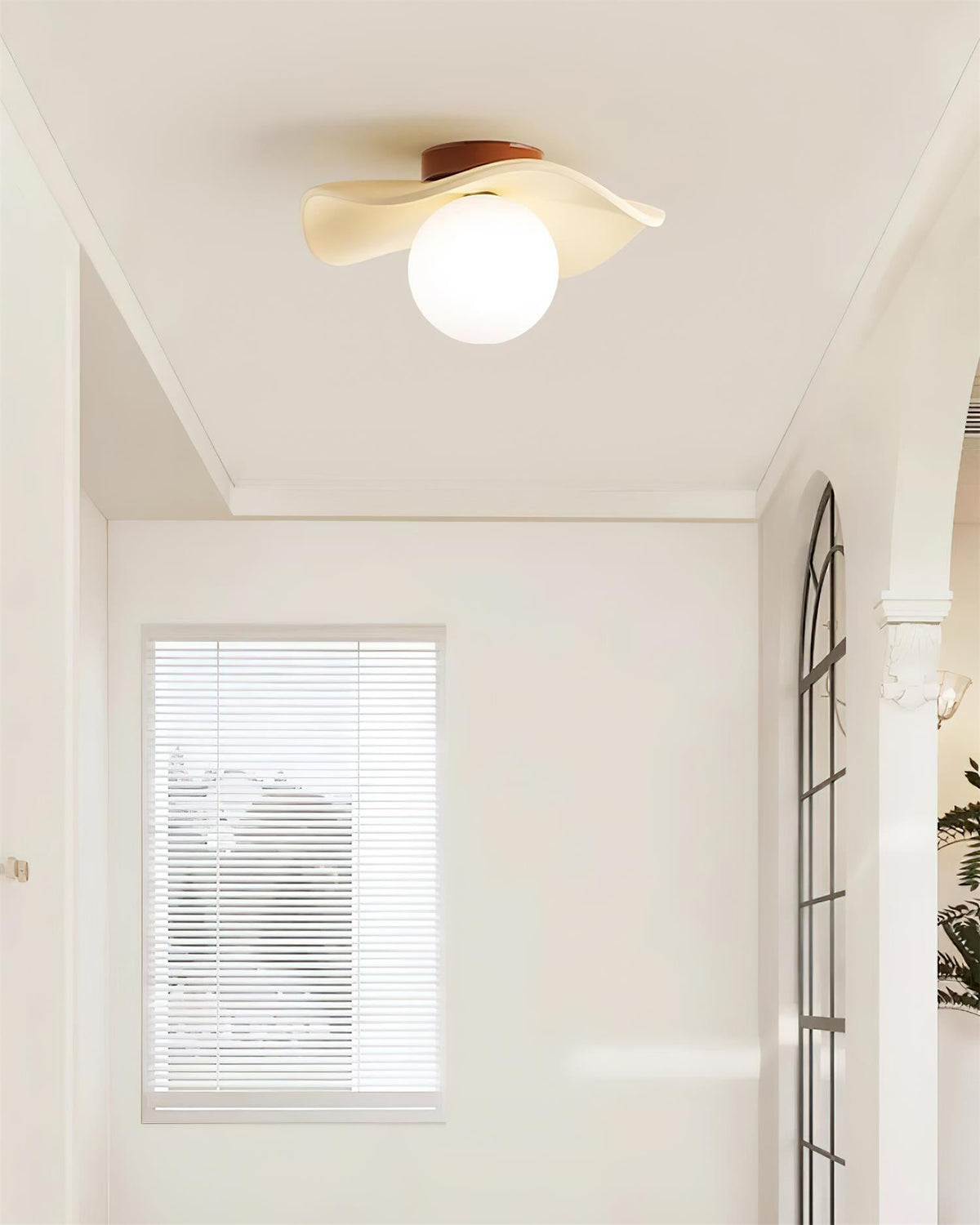 Keldeldale Resin Ceiling Light-Moonnatur