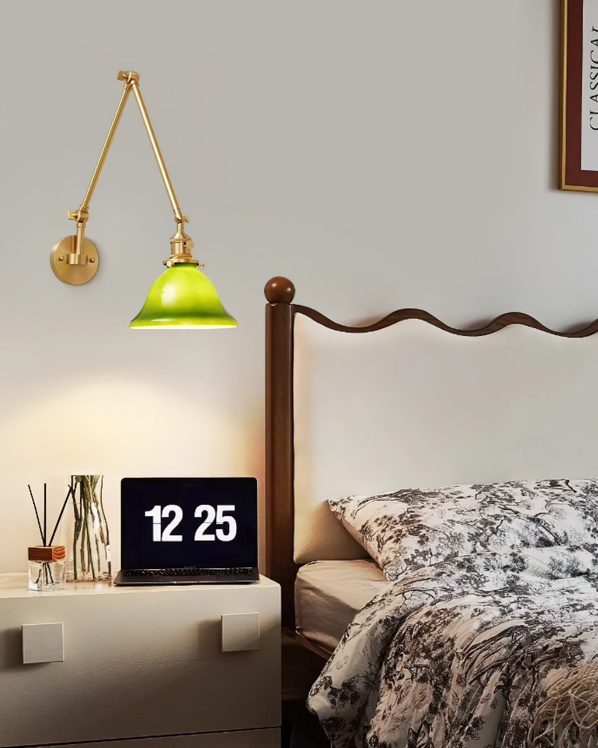 Barrowelia Glass Wall Light-Moonnatur