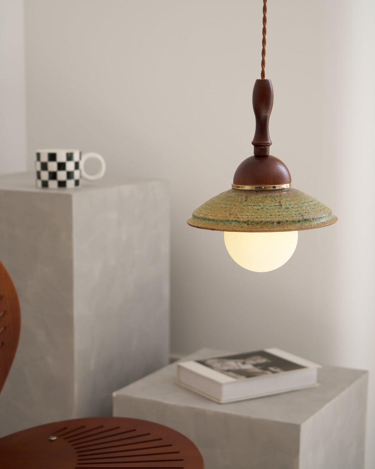 Tarenune Ceramic Pendant Light-Moonnatur