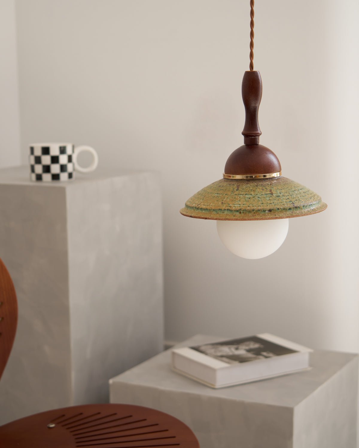Tarenune Ceramic Pendant Light-Moonnatur