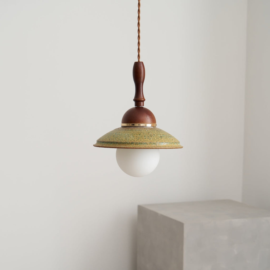 Tarenune Ceramic Pendant Light-Moonnatur