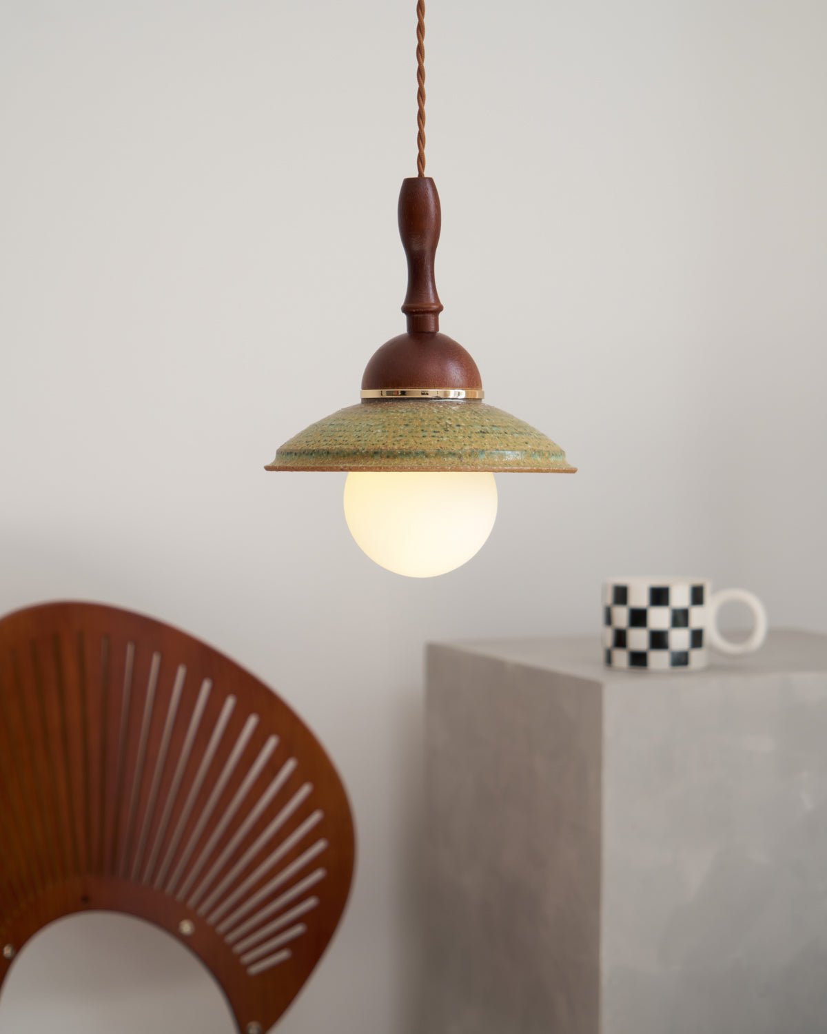 Tarenune Ceramic Pendant Light-Moonnatur