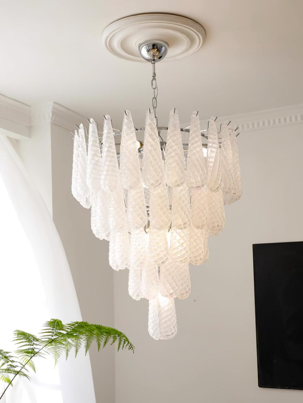 Kilvenheath Glass Chandelier-Moonnatur