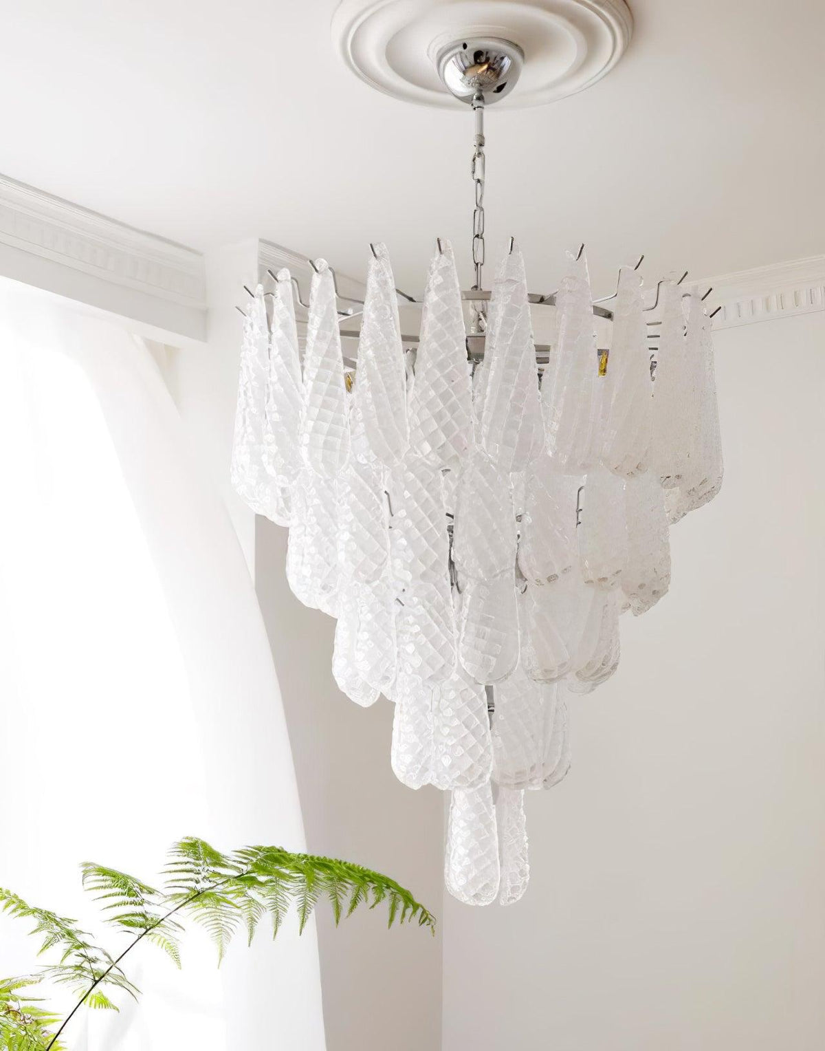 Kilvenheath Glass Chandelier-Moonnatur