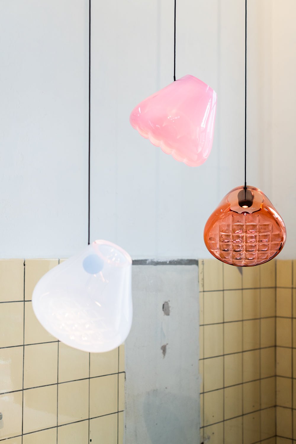 Aldenora Glass Pendant Light-Moonnatur