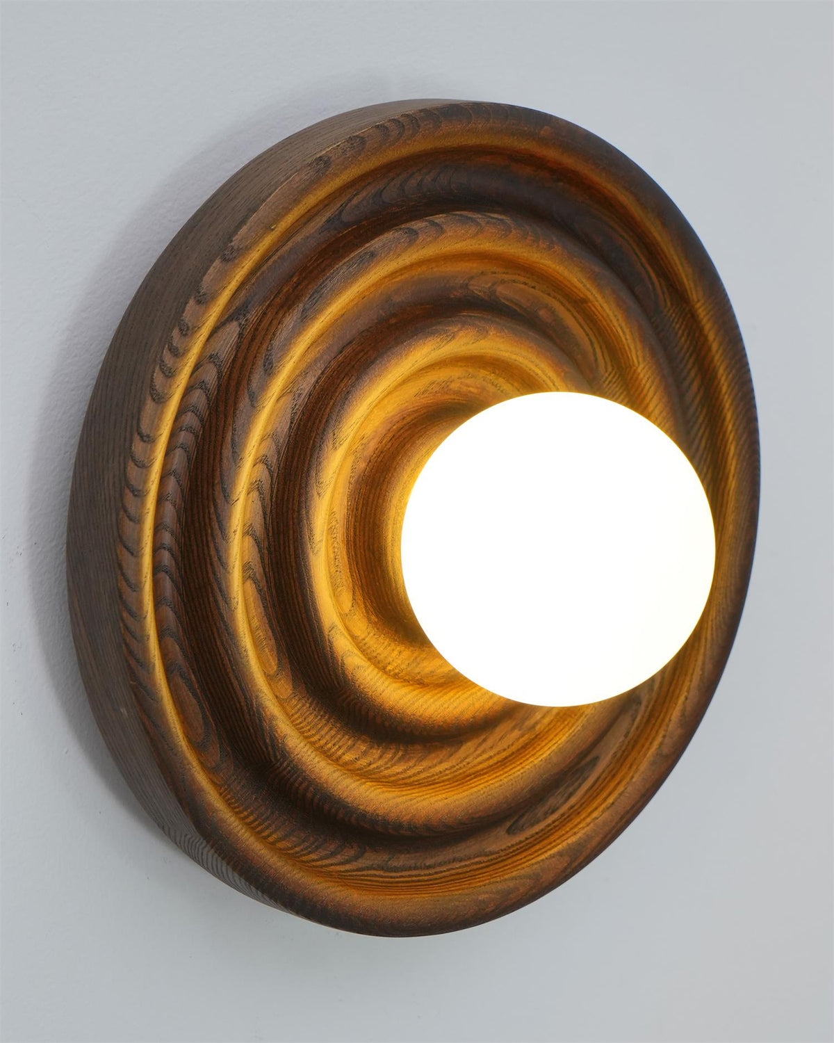 Savenevia Ash Wood Wall Light-Moonnatur