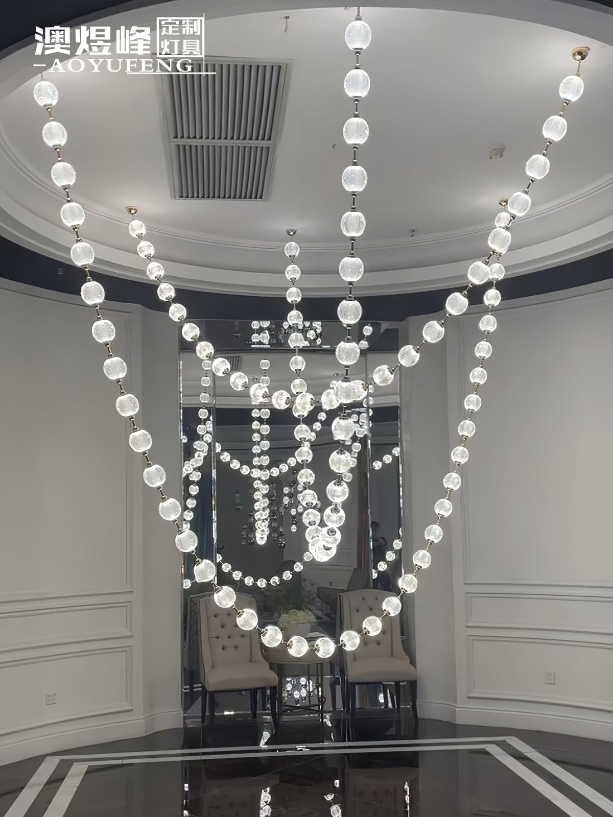 Zarenwyn Acrylic Chandelier-Moonnatur