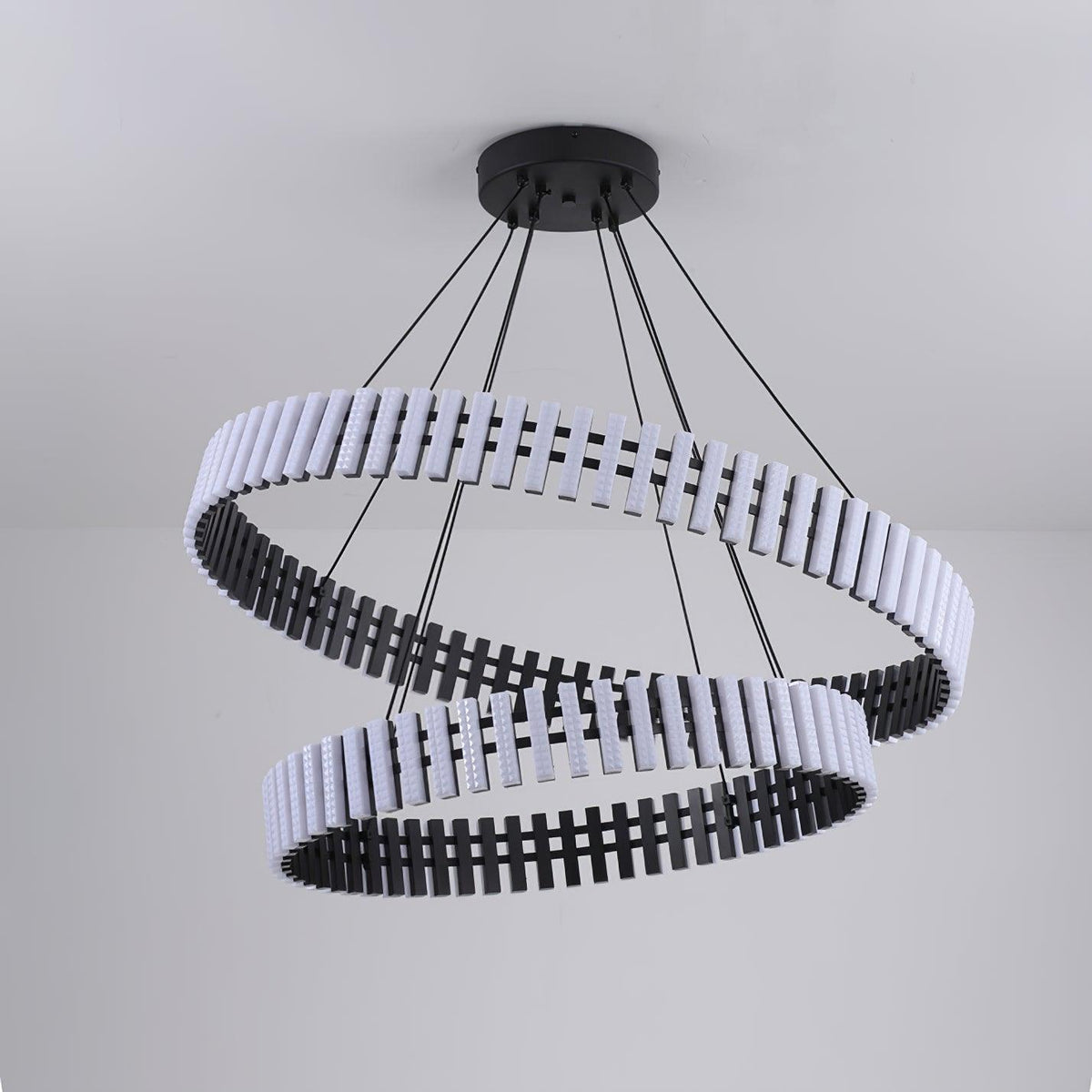 Grevis Acrylic Chandelier-Moonnatur