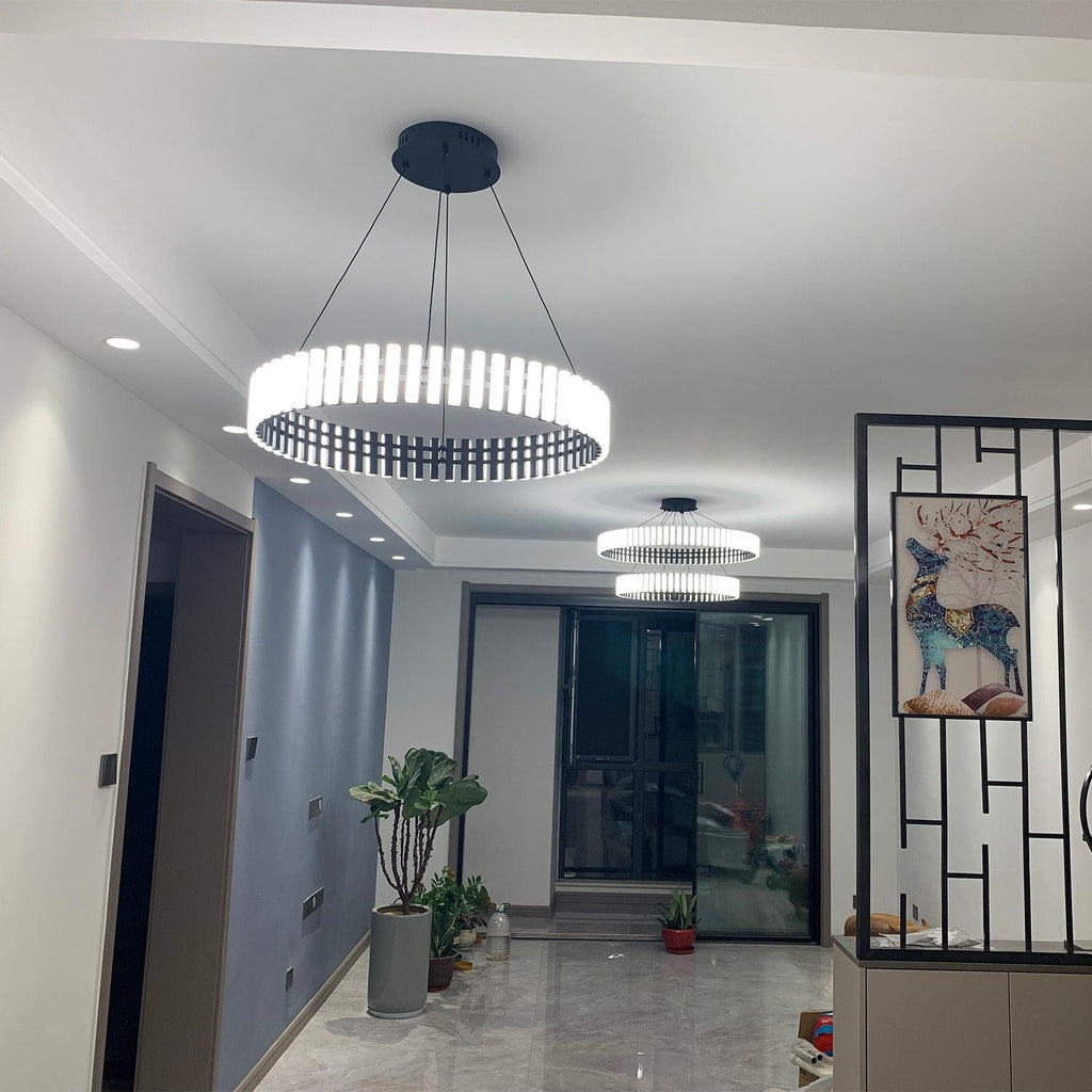 Grevis Acrylic Chandelier-Moonnatur
