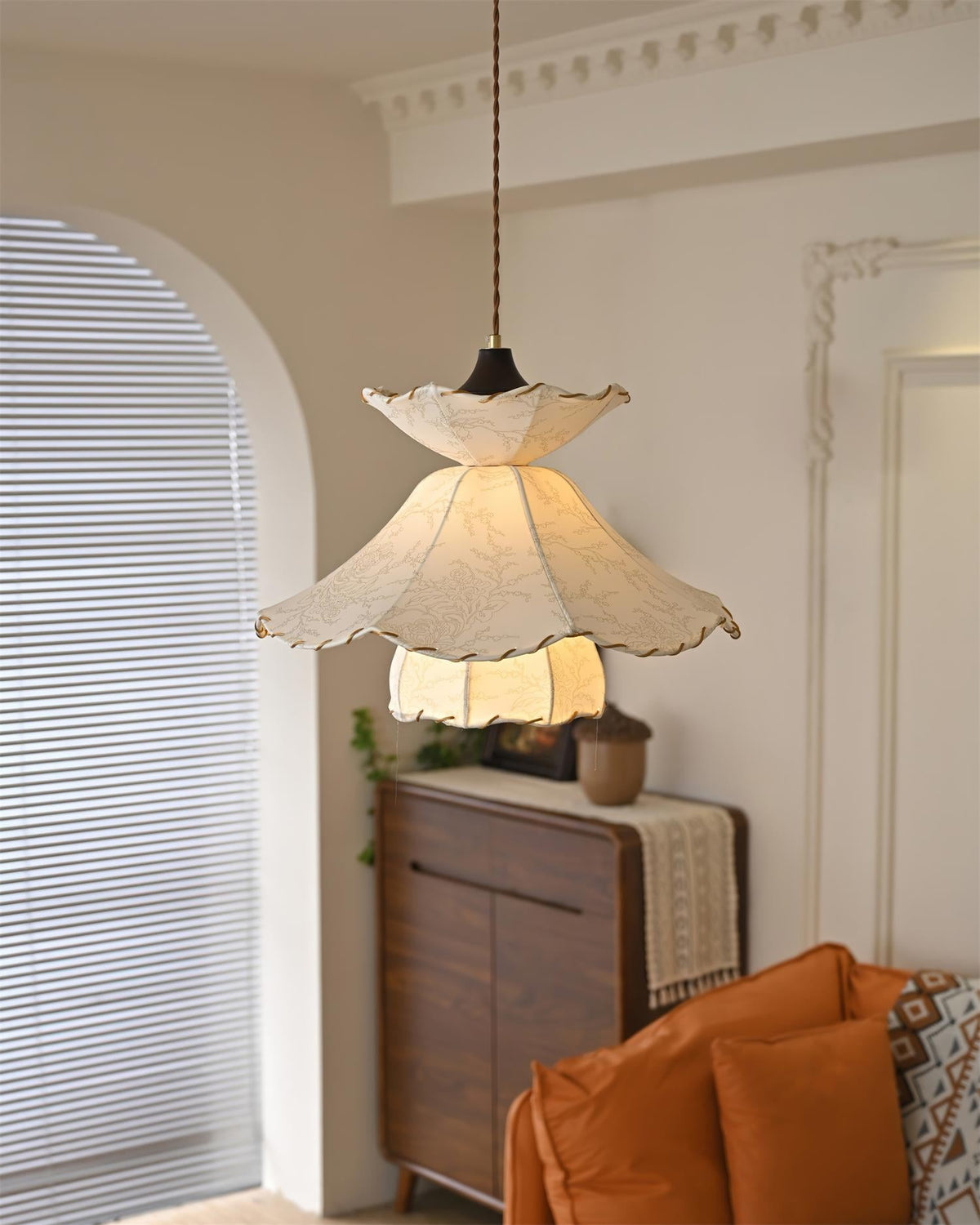 Farnelevia Fabric Pendant Light-Moonnatur