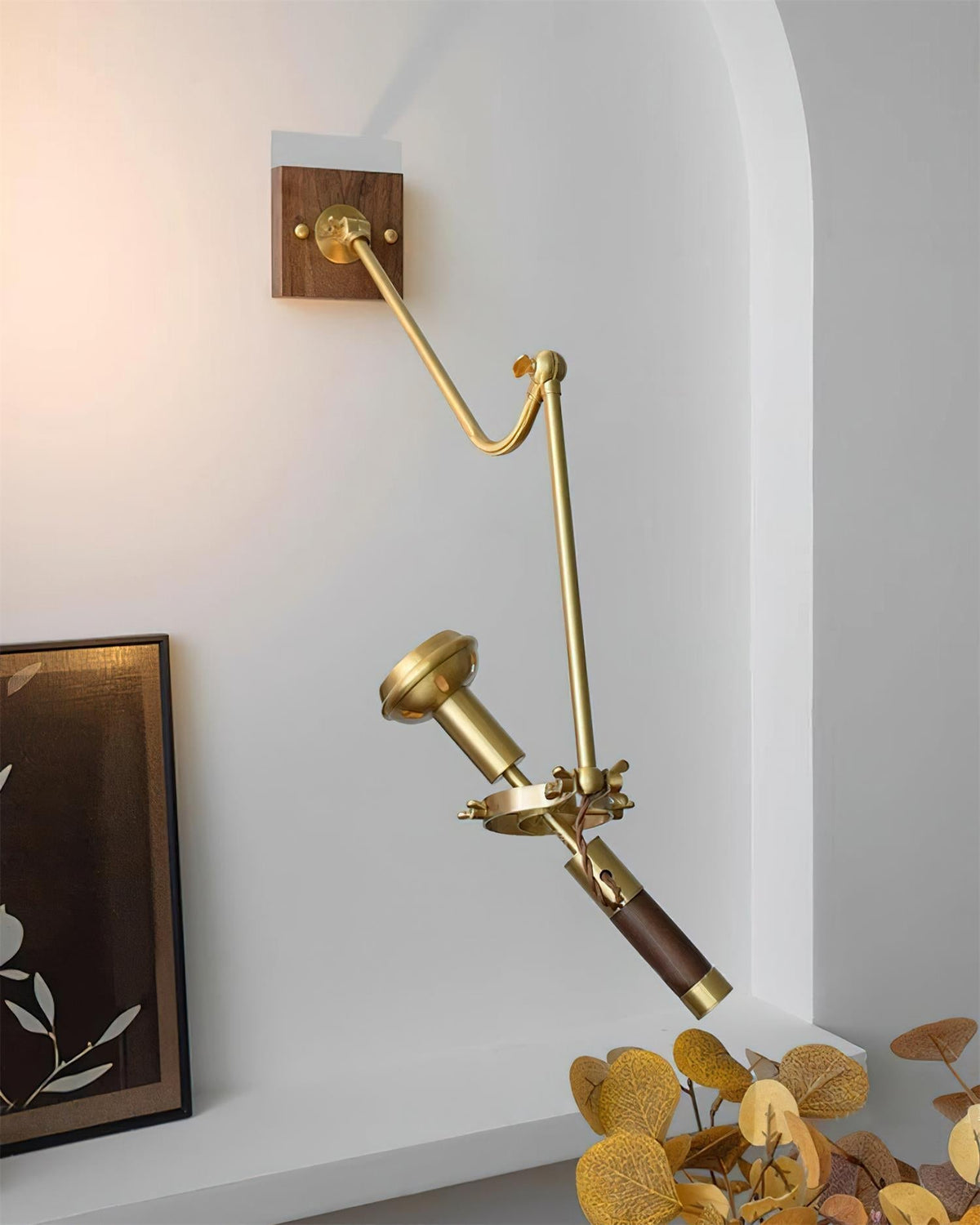 Avrenwren Brass Wall Light-Moonnatur