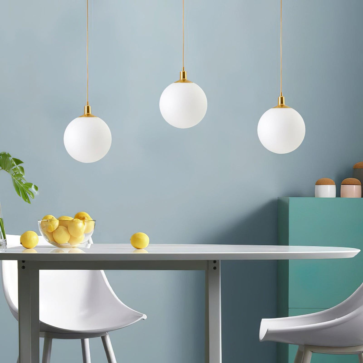 Berwinwyn Glass Pendant Light-Moonnatur