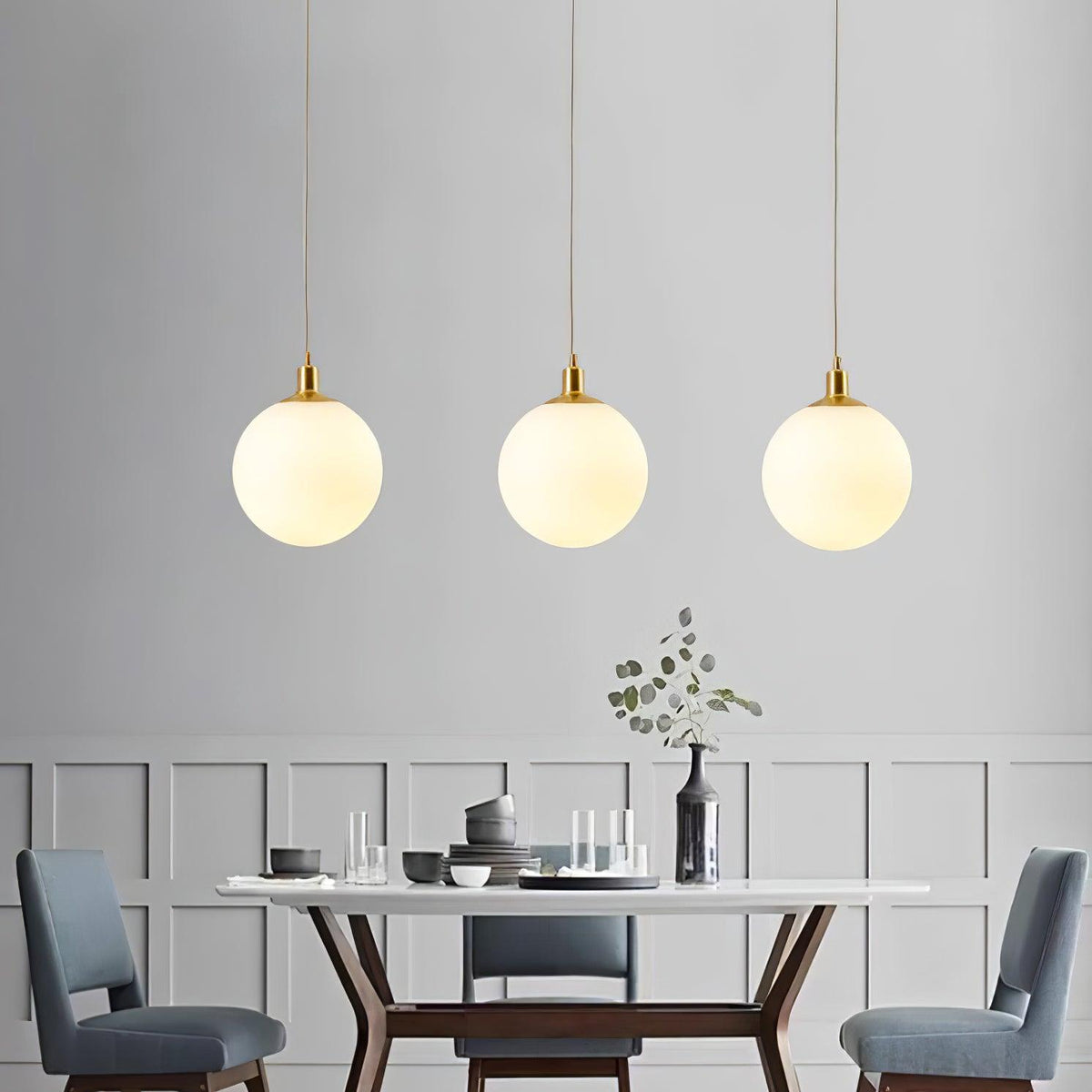 Berwinwyn Glass Pendant Light-Moonnatur