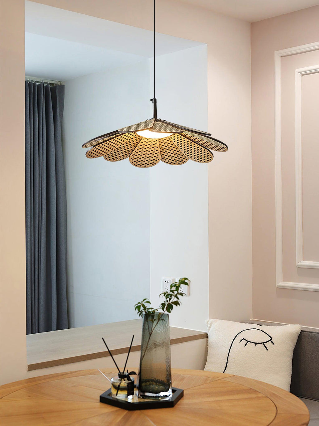Helrenina Wood Pendant Light-Moonnatur