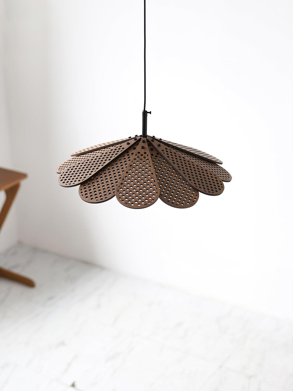 Helrenina Wood Pendant Light-Moonnatur
