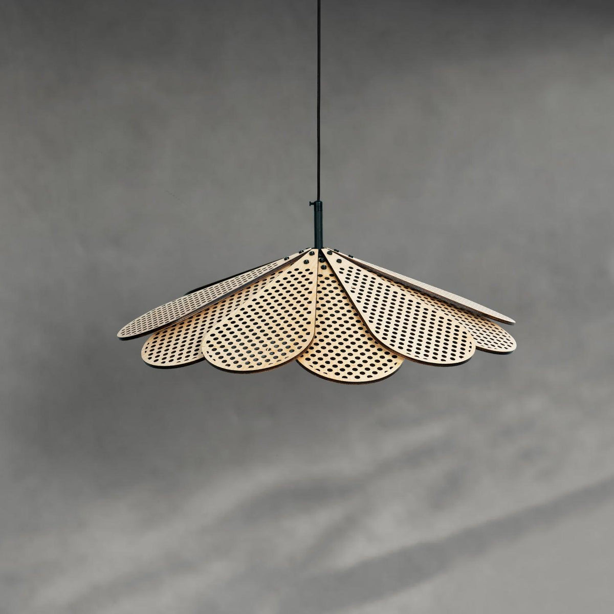 Helrenina Wood Pendant Light-Moonnatur